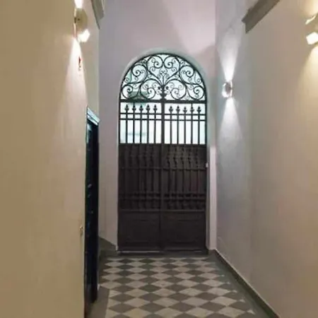 Tornabuoni Studio Apartment *