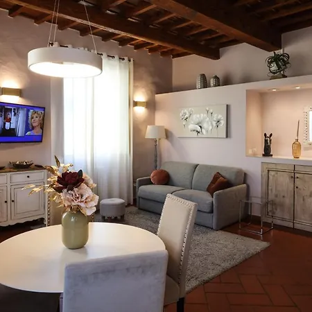 Apartment Santo Spirito - Elegante In Pieno Centro