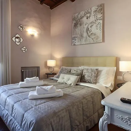 Apartment Santo Spirito - Elegante In Pieno Centro *