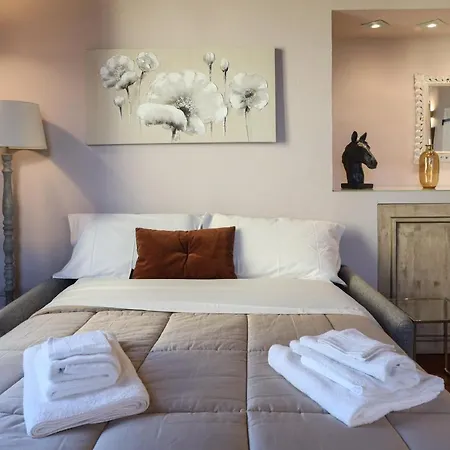 Apartment Santo Spirito - Elegante In Pieno Centro