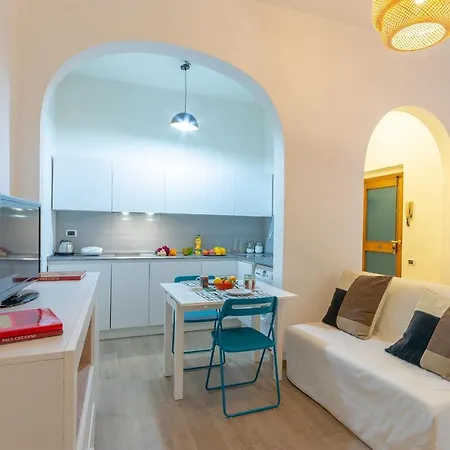 Apartment De Paolo Florence