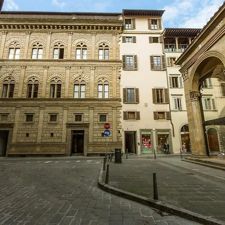 Apartment Duomo Vigna Nuova By Halldis