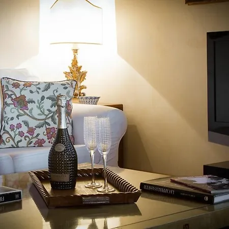 Apartment Duomo Vigna Nuova By Halldis *