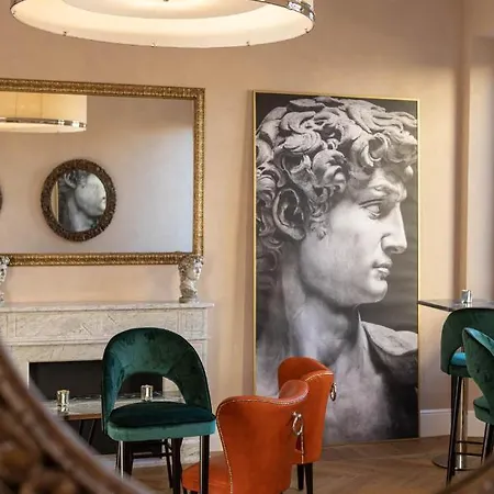 Relais Uffizi Hotel 4*