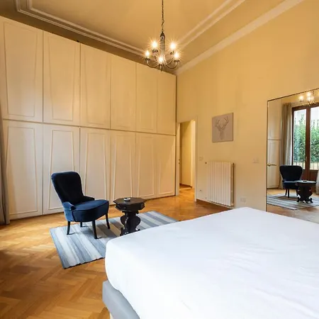Duomo Luxury House By Mmega Florence