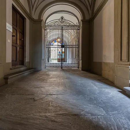 Apartment Duomo Luxury House By Mmega Florence