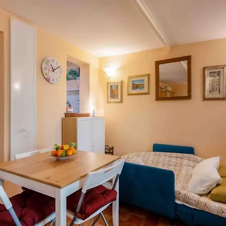 San Frediano Cozy Studio With Private Patio *