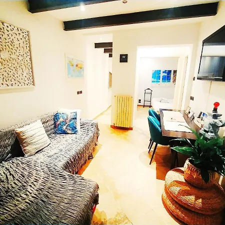 Nadia's Lovely - With Private Garden And Jacuzzi Apartment Florence