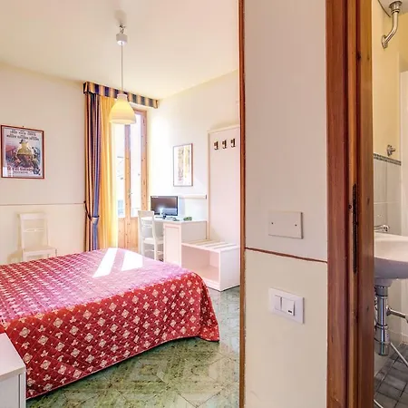 Hotel Marine 3*