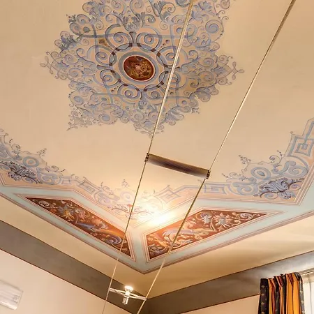 Hotel Anna's 2*