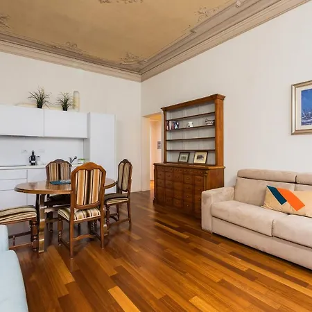Apartment - Piazza Signoria Florence