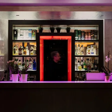 Hotel Cosmopolitan