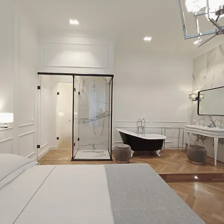 Aparthotel The Buckley Firenze *