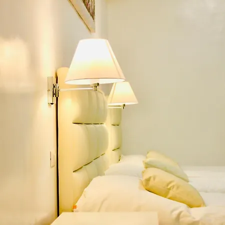 Hotel 900 Toscana 2*