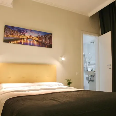 900 Toscana Hotel 2*