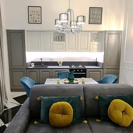 The Buckley Firenze