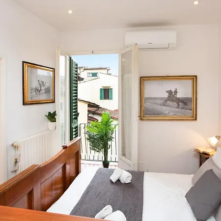 Piazza Della Signoria-rental In Rome Apartment