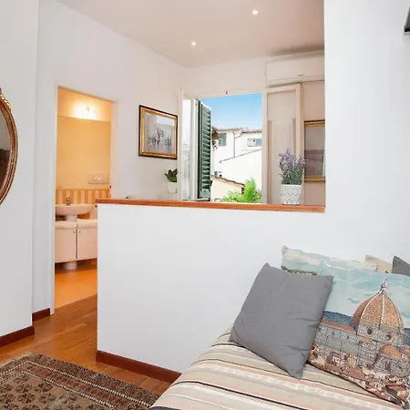 Piazza Della Signoria-rental In Rome *