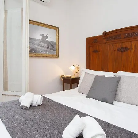Piazza Della Signoria-rental In Rome