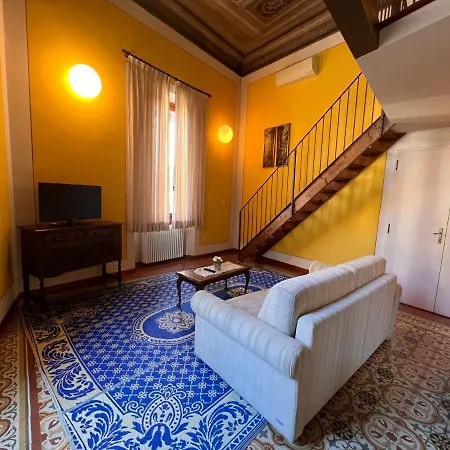 Al Giglio Bottonato Apartment