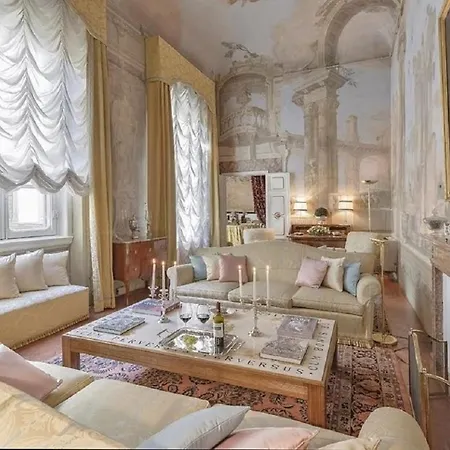 Apartment Maggio Palace By Vacavilla Florence