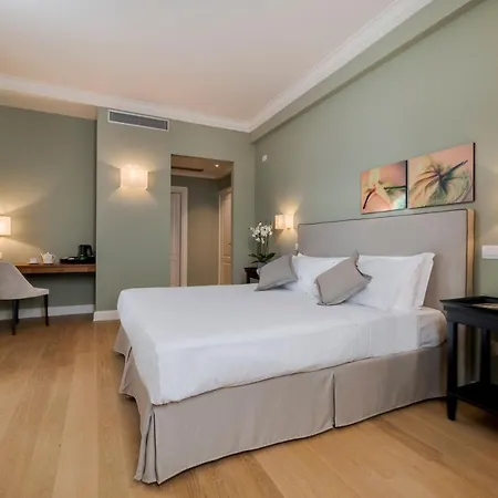 Hotel Neroli - Place Of Charme