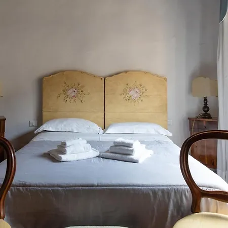 Apartment Comfy Near Palazzo Pitti Florence