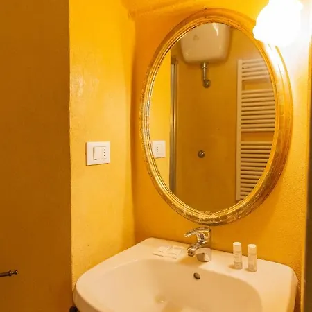 Comfy Near Palazzo Pitti Apartment