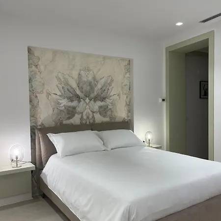 Five Stars Luxury Apartment