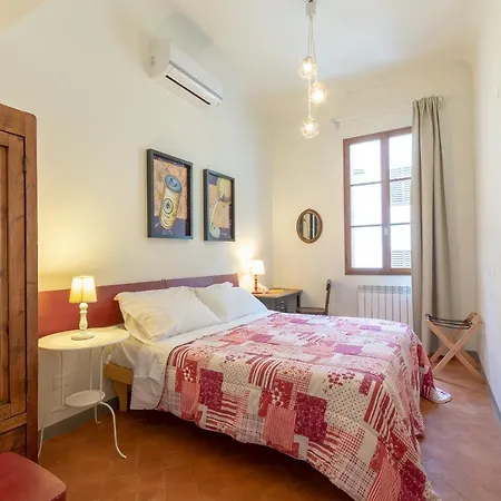 Sant'agostino Apartment *
