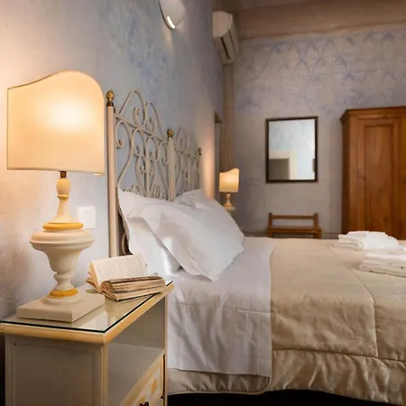 Pensionat Novella House Florens