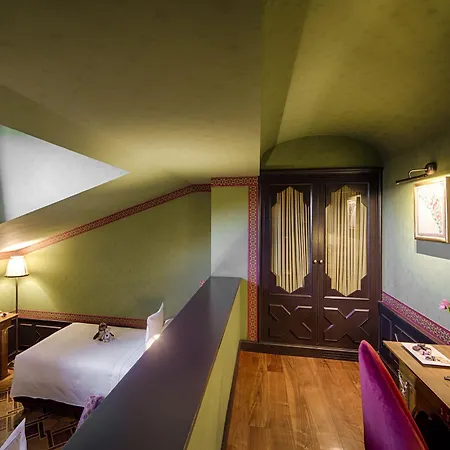 Cora Hotel 5*