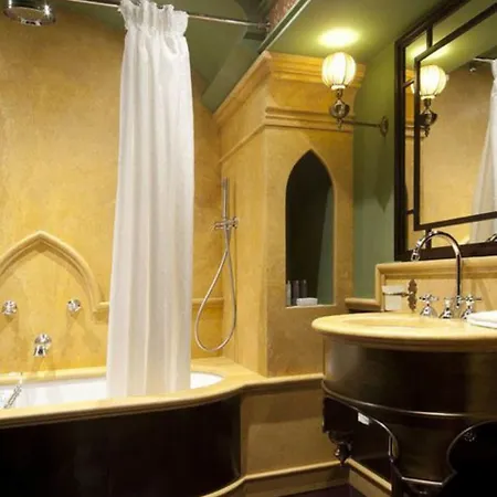 Hotel Cora 5*