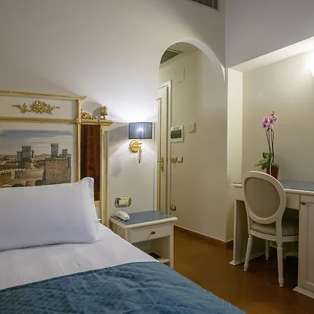 Hotel Donatello 3*