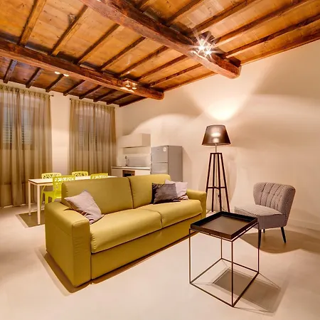 Palazzo Mannaioni 4*