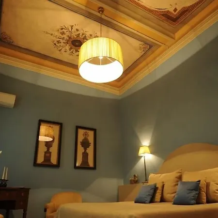 Residenza D'epoca Palazzo Galletti 3*