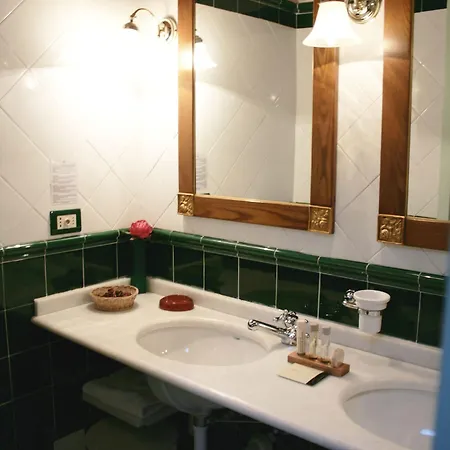 Hotell Joivy Together Secret Nest