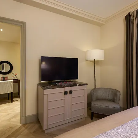 Hotel Rocco Savoy Firenze