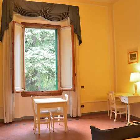 Aparthotel Michelangiolo 3*
