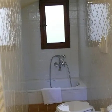 Michelangiolo Aparthotel 3*