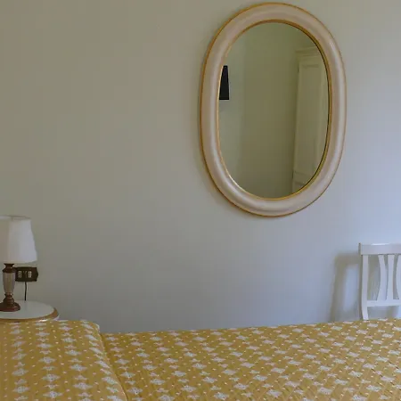 Michelangiolo Aparthotel