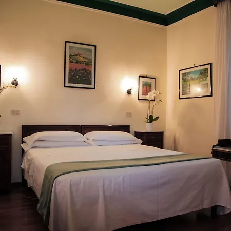 Hotell Liana 3*