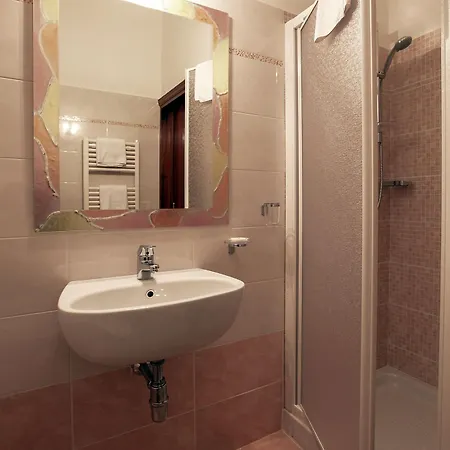 Bologna Hotel 2*