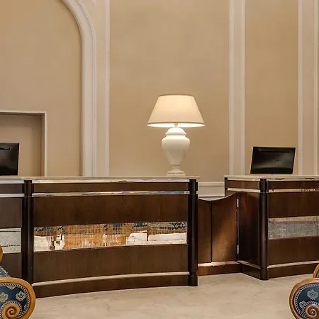 La Fortezza Otel Floransa