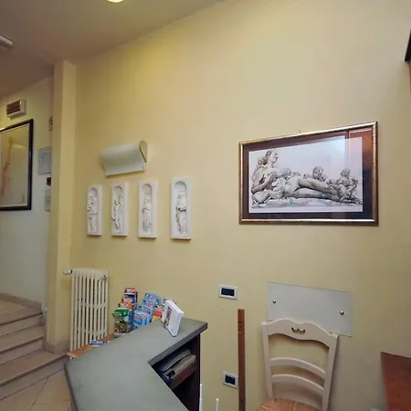 Hotel Anna's 2*