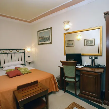 Hotel Domus Florentiae 4*
