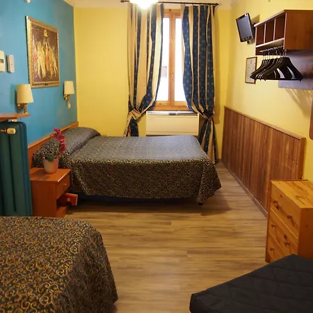 Santa Croce Hotel