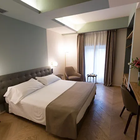 Hotel Silla 3*