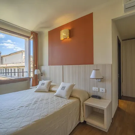 Hotel Della Signoria 3*