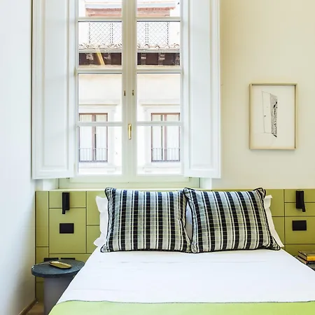 Milu Hotel
